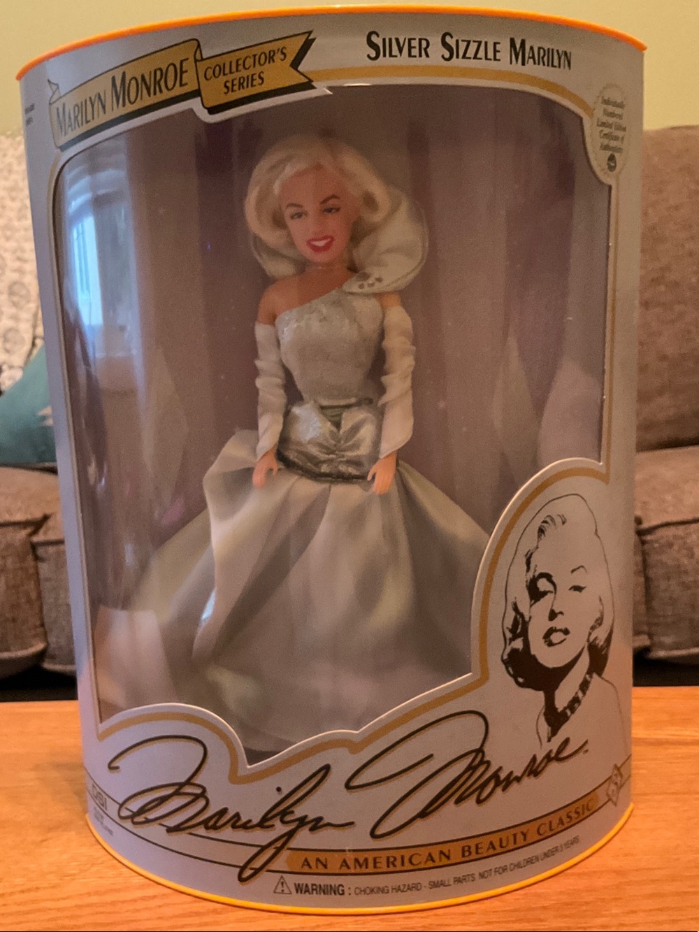 Marilyn Monroe 1993 Silver Sizzle Marilyn Doll, NIB! Excellent Condition